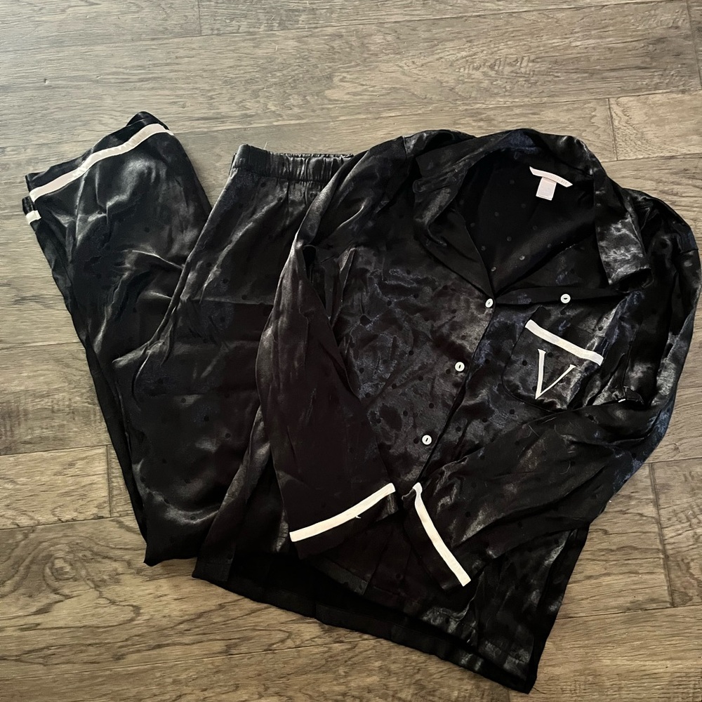 Vintage Y2K Victoria’s Secret Pajama Set